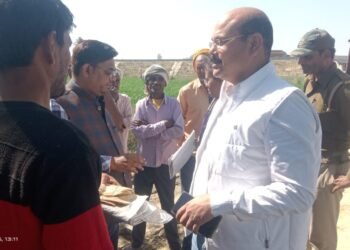 औरैया=मिशन समाधान के तहत सरकारी भूमि पर अवैध कब्जे हटाए गए, आपसी विवादों का निस्तारण