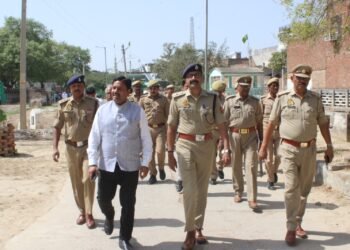 औरैया,शांतिपूर्ण माहौल में अलविदा जुमा की नमाज संपन्न, ईद उल फितर की तैयारियों का लिया जायजा