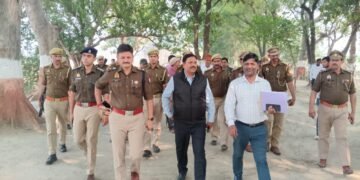 हरचन्द्रपुर रजवाहे की सिल्ट सफाई कार्यों का जिलाधिकारी व पुलिस अधीक्षक ने किया निरीक्षण