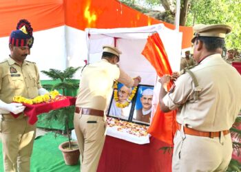 गांधी-शास्त्री जयंती पर पुलिस लाइन में गूंजा सत्य, अहिंसा और एकता का संदेश